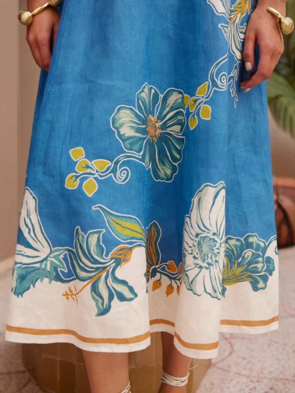 ZARA Chic Floral Linen Lantern Sleeve Waist Cinching Round Neck Dress